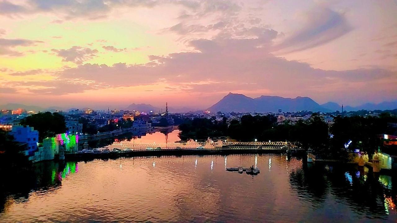 Antariksh Hotel Udaipur Exterior foto